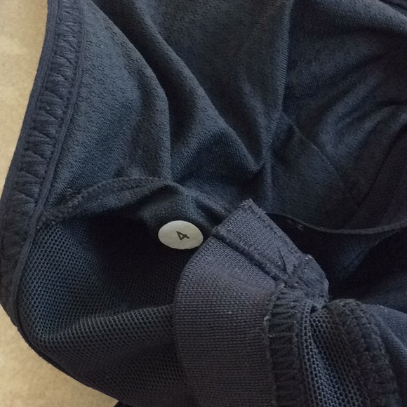 Lululemon top - Picture 8 of 8